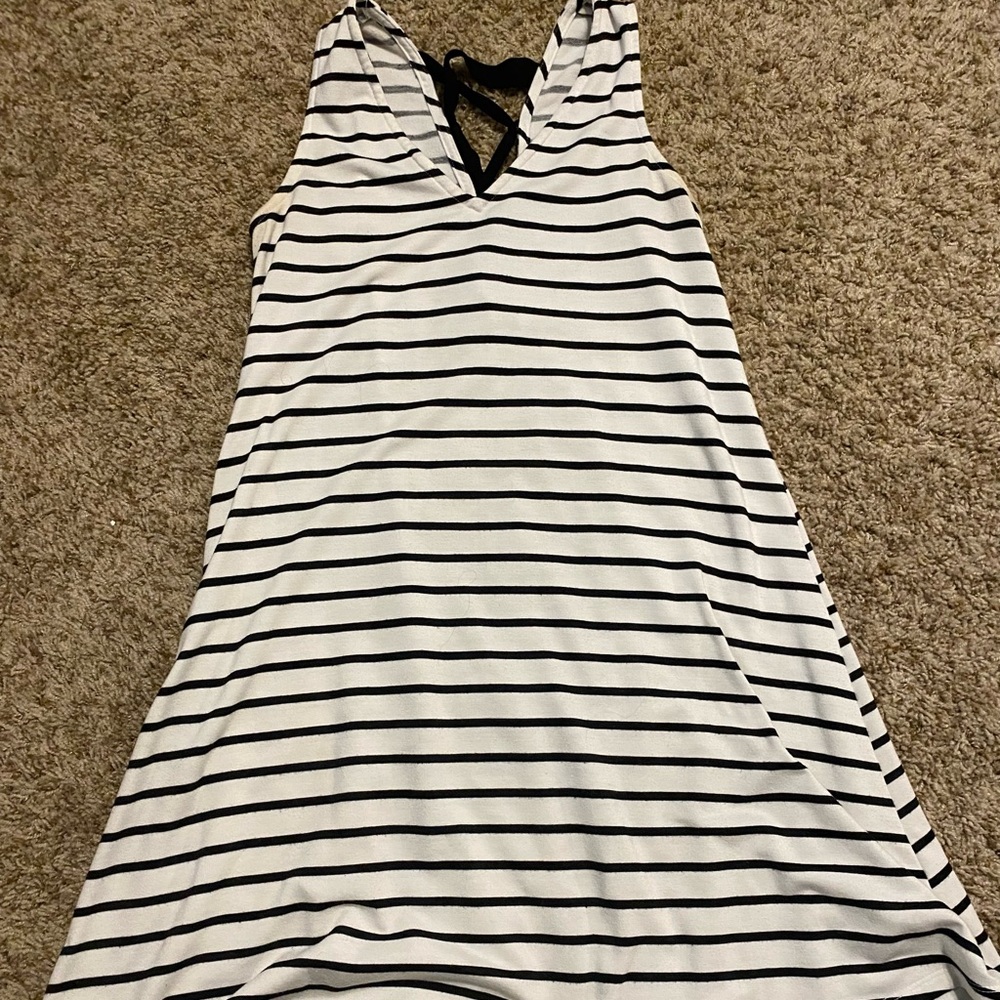 Stripe pattern tank top style dress with back cross tie